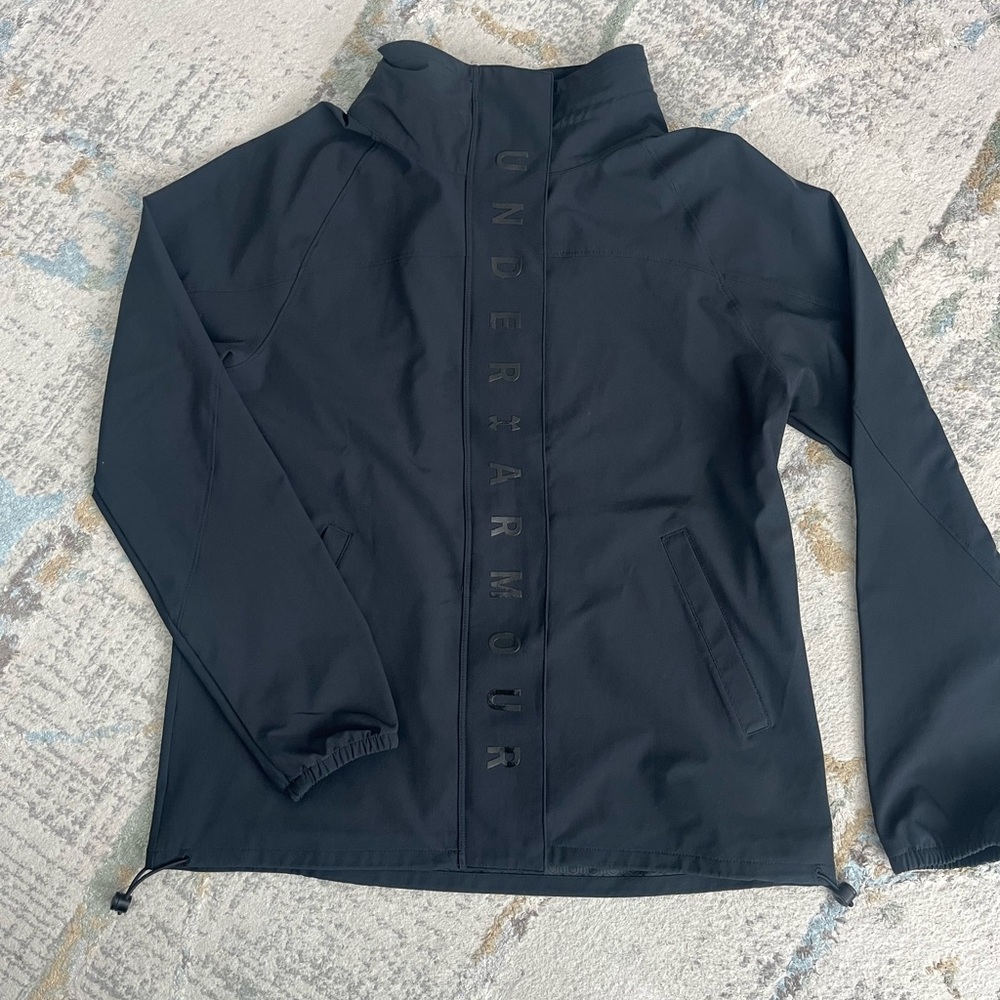 Under Armour BlackWindbreaker